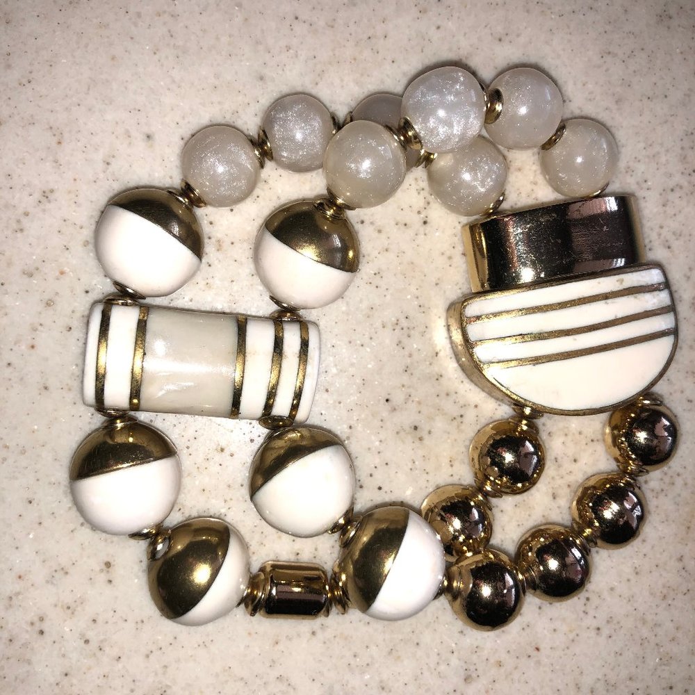 Ivory and Gold Beaded Bracelet